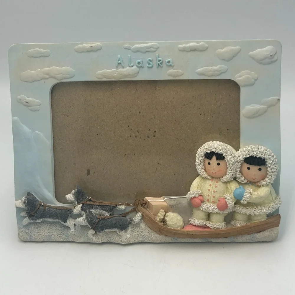 Alaska Dog Sled Husky Eskimo Kids Snow 4'' x 6'' Picture Frame Vintage 3D Cruise